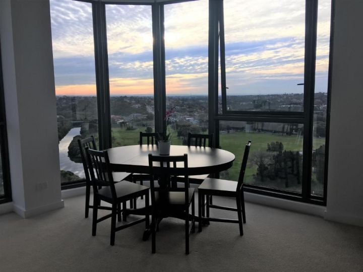 Panoramic views in luxurious brand new apartment Apartment, Sydney - imaginea 14