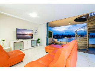 PARADISE ISLAND PENTHOUSE / SURFERS PARADISE Guest house, Gold Coast - 5