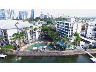 Paradise Island Resort Hotel, Gold Coast - 5