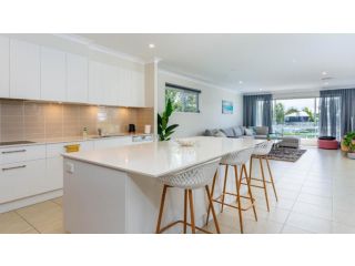 Paradise On The Promontory Guest house, Banksia Beach - 1