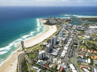 Parco Vista Unit 9 - Central Coolangatta easy walk to beaches and shops Apartment, Gold Coast - 2