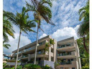 Paringa | Private Beachfront Apartments Apartment, Palm Cove - 1