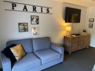 Paris Lorne Apartment, Lorne - 1