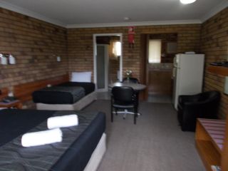 Park House Motor Inn Hotel, Queensland - 2