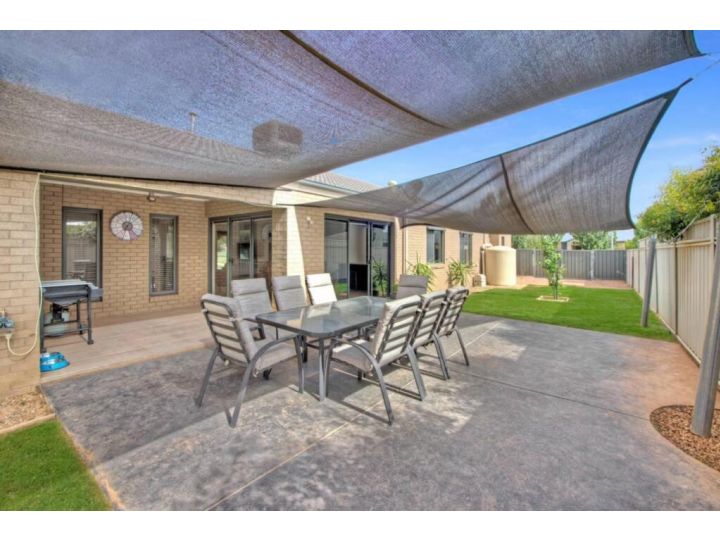 Parkview - Echuca Holiday Homes Guest house, Moama - imaginea 7