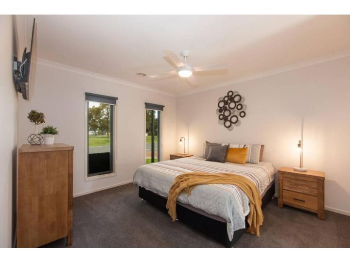 Parkview - Echuca Holiday Homes Guest house, Moama - imaginea 17
