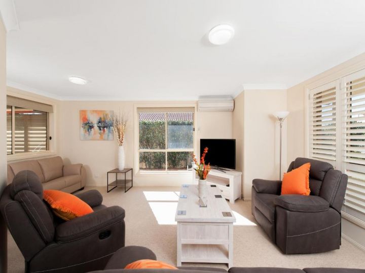 Pawprints Guest house, Corlette - imaginea 3
