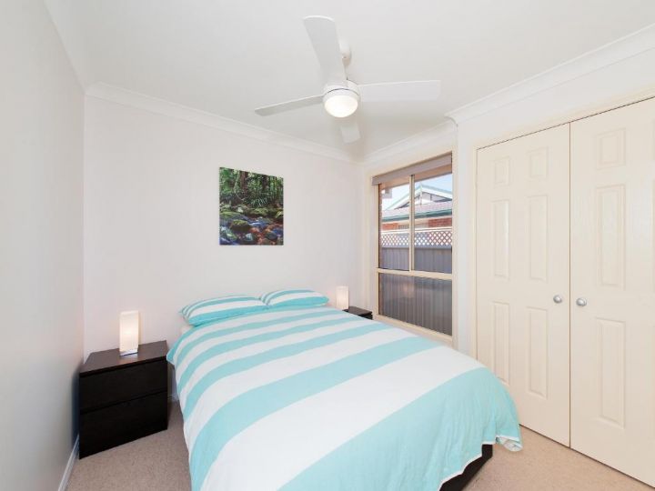 Pawprints Guest house, Corlette - imaginea 12