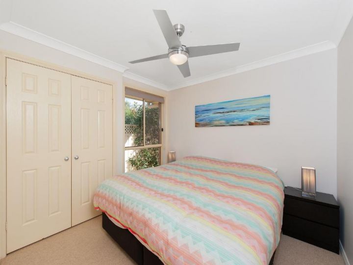 Pawprints Guest house, Corlette - imaginea 10