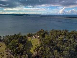 Peaceful & tucked away Wylah Cottage in Simpsons Bay on Bruny Island Guest house, Bruny Island - 2