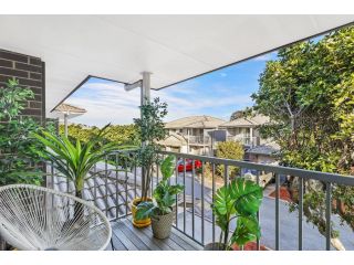 Peaceful & Modern 3 Bedroom Home Perfect For The Family Guest house, Queensland - 1