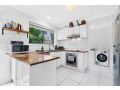 Peaceful & Modern 3 Bedroom Home Perfect For The Family Guest house, Queensland - thumb 7