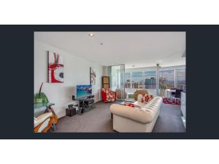 Hamilton Avenue Luxury Apartments Apartment, Gold Coast - 1