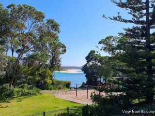 Pelican Beach House 2 Macleay Street Guest house, Narrawallee - 4