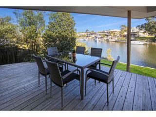Pelican Brief - relaxing canal frontage Guest house, Paynesville - 4