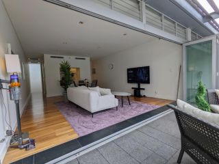 Penthouse (2-Level) 3-bed 2-bath in Surry Hills, NO PARTIES! Apartment, Sydney - 3