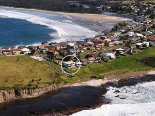 PENZANCE Gerroa Beachfront to Shelley Beach and 4pm check out Sundays Guest house, Gerroa - 3