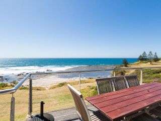PENZANCE Gerroa Beachfront to Shelley Beach and 4pm check out Sundays Guest house, Gerroa - 4