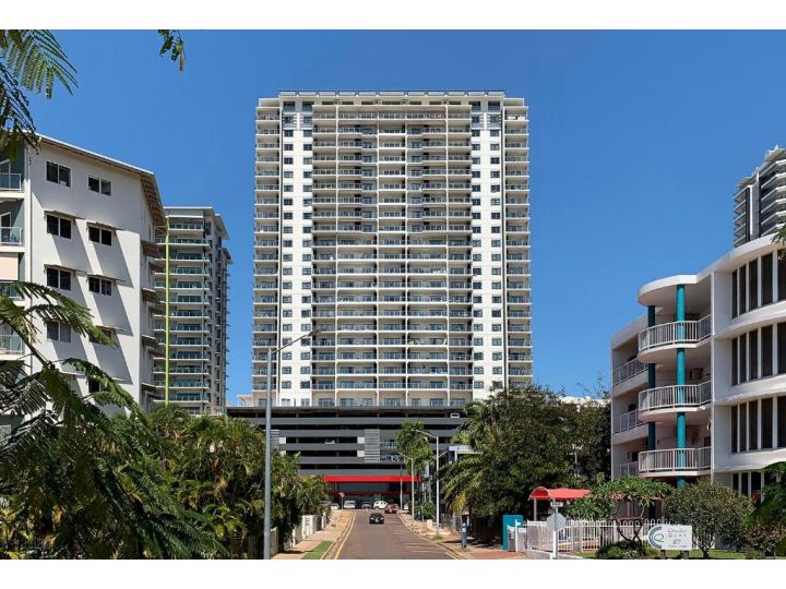 â€œPENZANCEâ€ Great Location & Views at PenthousePads Apartment, Darwin - imaginea 17