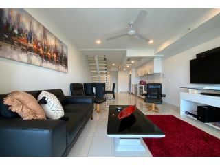 â€œPENZANCEâ€ Great Location & Views at PenthousePads Apartment, Darwin - 1