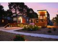 Pink Lake Tiny House - &#x27;Peony&#x27; Bed and breakfast, South Australia - thumb 4