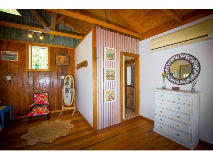 Peppercorn Cabin Guest house, Broke - imaginea 9