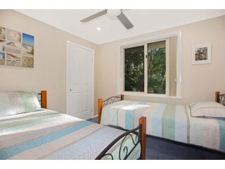 Perfect Family Accommodation - Free WIFI Guest house, Hawks Nest - 5