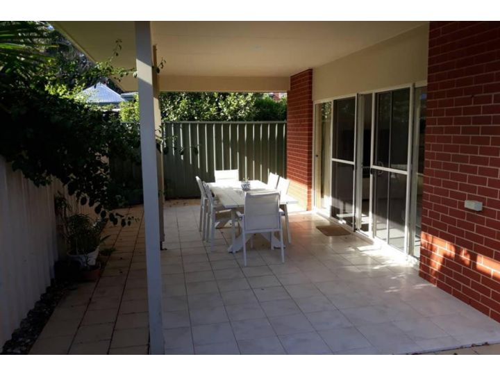 Perfect Location Central Modern Cottage - Free WiFi Guest house, Victor Harbor - imaginea 16