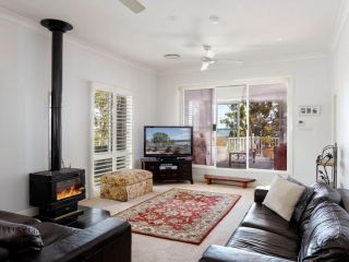 Perfect Seclusion - Top Level Only Guest house, New South Wales - 5