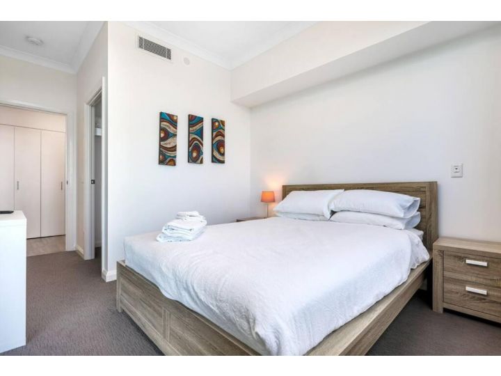 Perfectly located 2 bedroom Hope Island gem... Apartment, Gold Coast - imaginea 12
