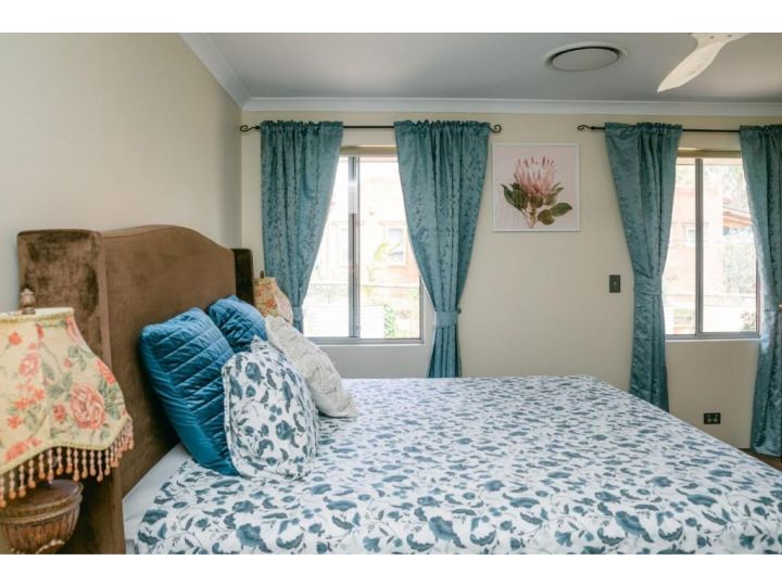 Pet Friendly Beautiful Family Home Minutes Walk From The Busselton Beachfront Guest house, Vasse - imaginea 8