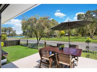 Booker Pde 34, Unit 2 - Pet Friendly - Guest house, Queensland - 2