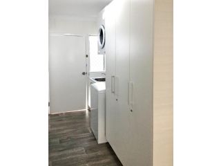 Booker Pde 34, Unit 2 - Pet Friendly - Guest house, Queensland - 3