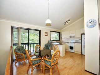 Pet Friendly on Pelican - Close to Myall River Guest house, Hawks Nest - 3