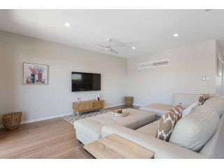 Pet Friendly, Pool and More in Maroochydore Guest house, Maroochydore - 1