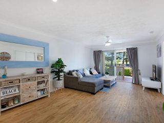 Peurto Vallerta Unit 2 Apartment, Gold Coast - 2