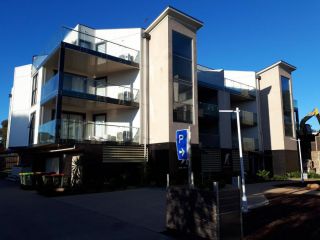 Apartments in Phillip Island Towers - Block C Apartment, Cowes - 1