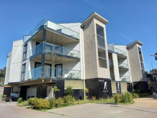 Apartments in Phillip Island Towers - Block C Apartment, Cowes - 2