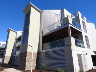 Phillip Island Towers Apartment, Cowes - 3