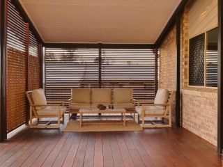 Pialbas best family holiday home BB, free wine wifi Pet friendly Guest house, Queensland - 4