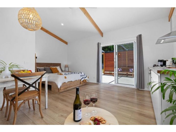 Piccolo B&B - The perfect getaway Guest house, Whitfield - imaginea 3