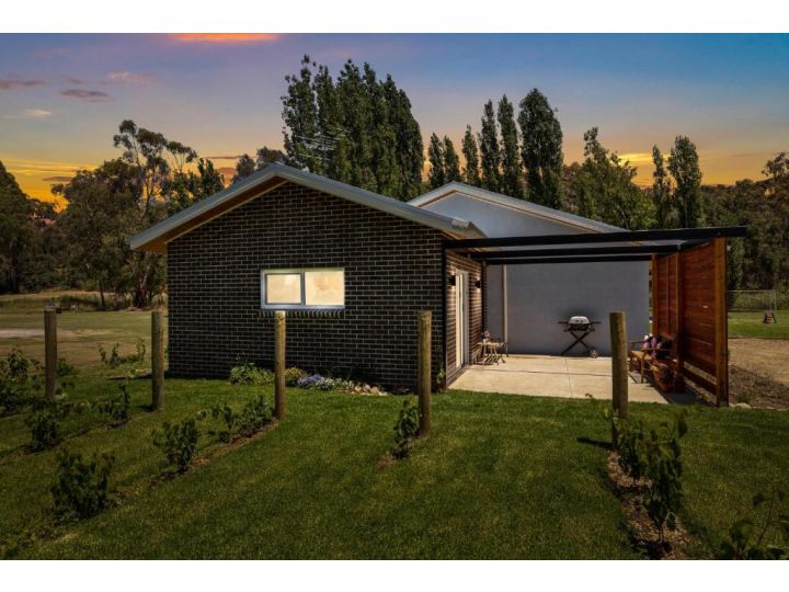 Piccolo B&B - The perfect getaway Guest house, Whitfield - imaginea 11