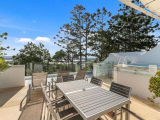 Picture Point Penthouse 11 Apartment, Noosa Heads - 2