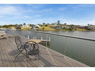 Pier 37 Guest house, Paynesville - 3