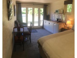 Pierrepoint Accommodation Bed and breakfast, Hamilton - 3