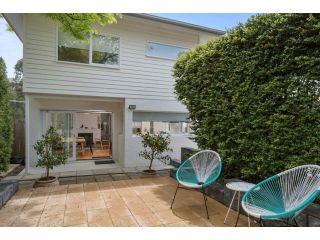 Pillinger Street - luxurious renovated home Guest house, Hobart - 4