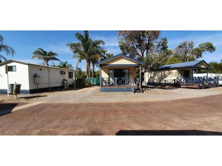 Pinjarra Caravan Park and Cabins Accomodation, Western Australia - imaginea 11