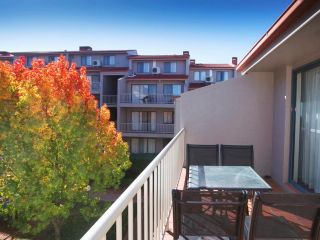 Pinnacle Apartments Aparthotel, Canberra - 3