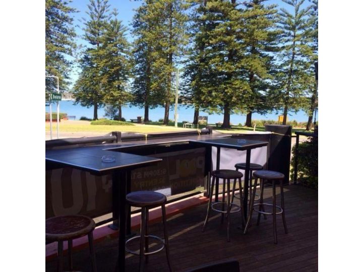Pippi&#x27;s at the Point Hotel, Warners Bay - imaginea 5