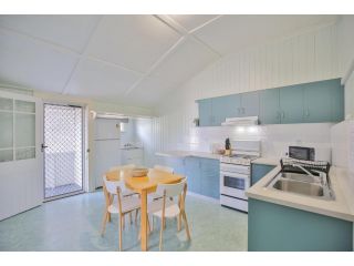Pleasant Place to stay near the Park + FREE WiFi Apartment, Bundaberg - 4